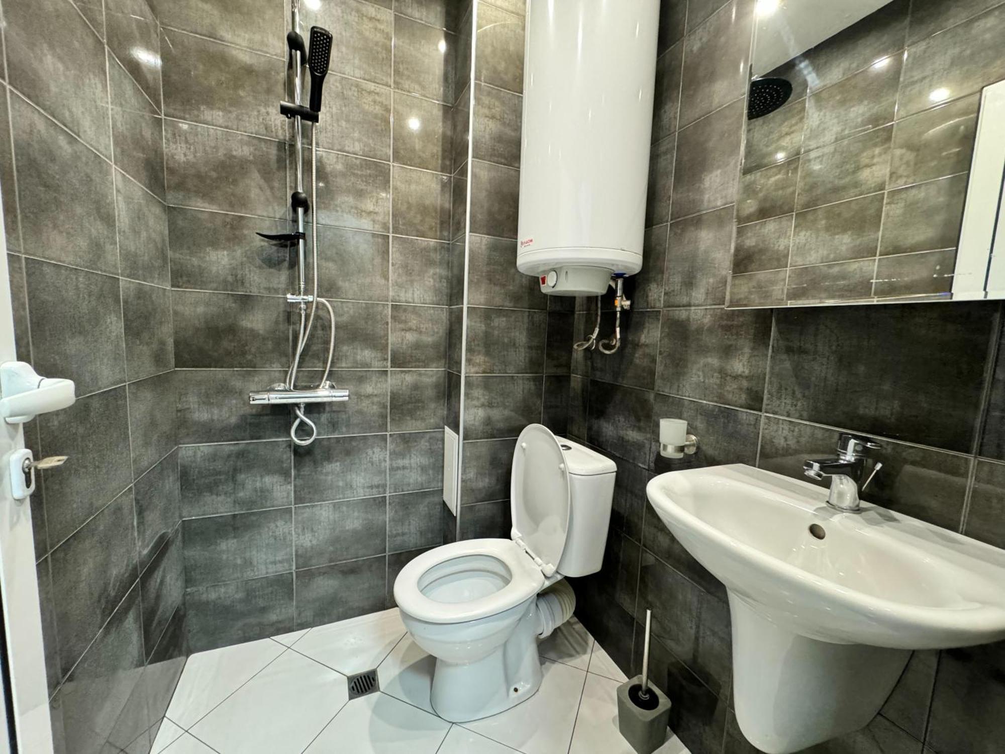 Central Studio Apartment - Varna City Dış mekan fotoğraf